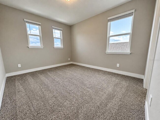 Building Photo - 16477 Silver Brook Wy