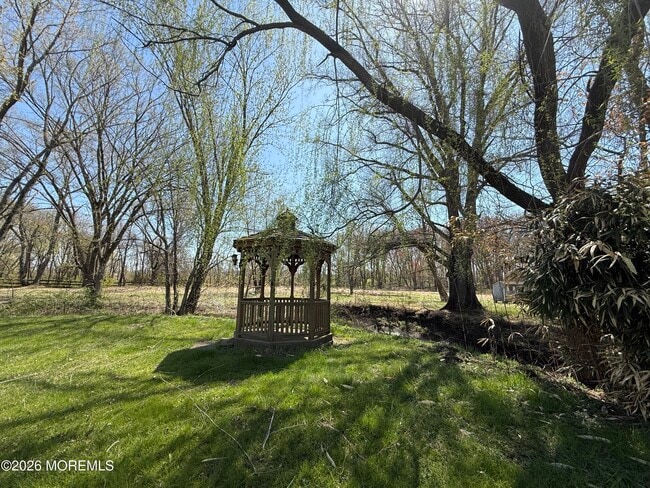 Building Photo - 2360 Monmouth Rd