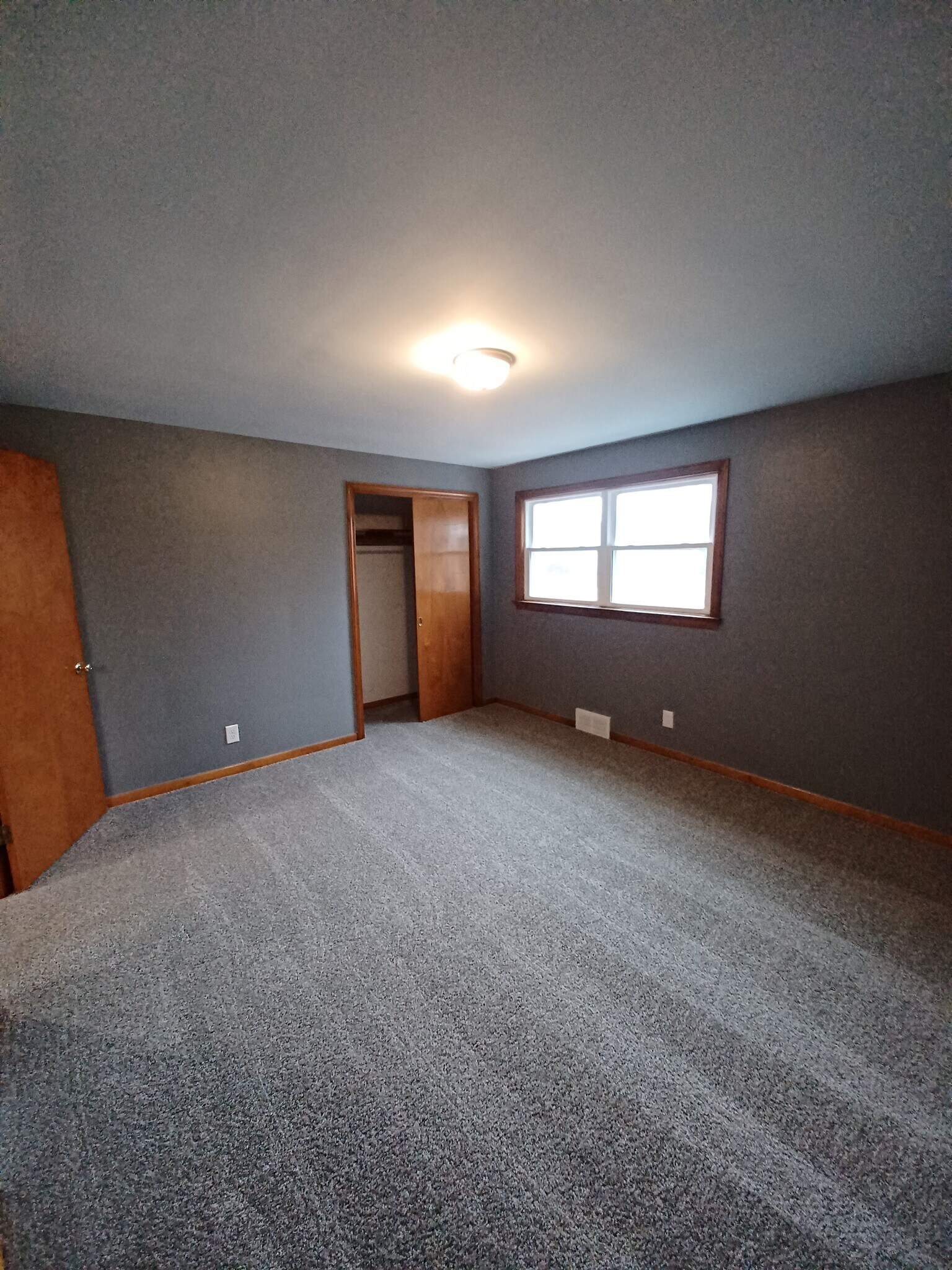 Building Photo - 21 East and West Rd