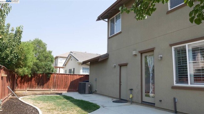 Building Photo - Coming Soon! Mountain House-A Commuter's D...