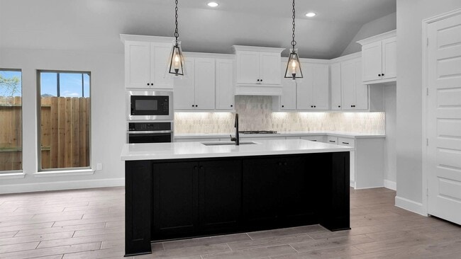 Building Photo - 5026 Albany Shores Ln