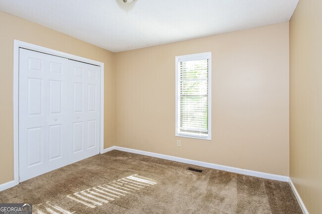 Building Photo - 4178 Taloza Ct NE