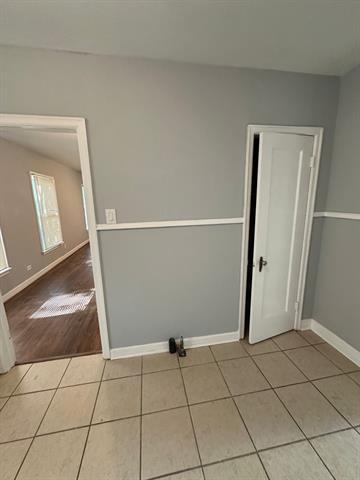 Building Photo - 48 Vaughn Dr