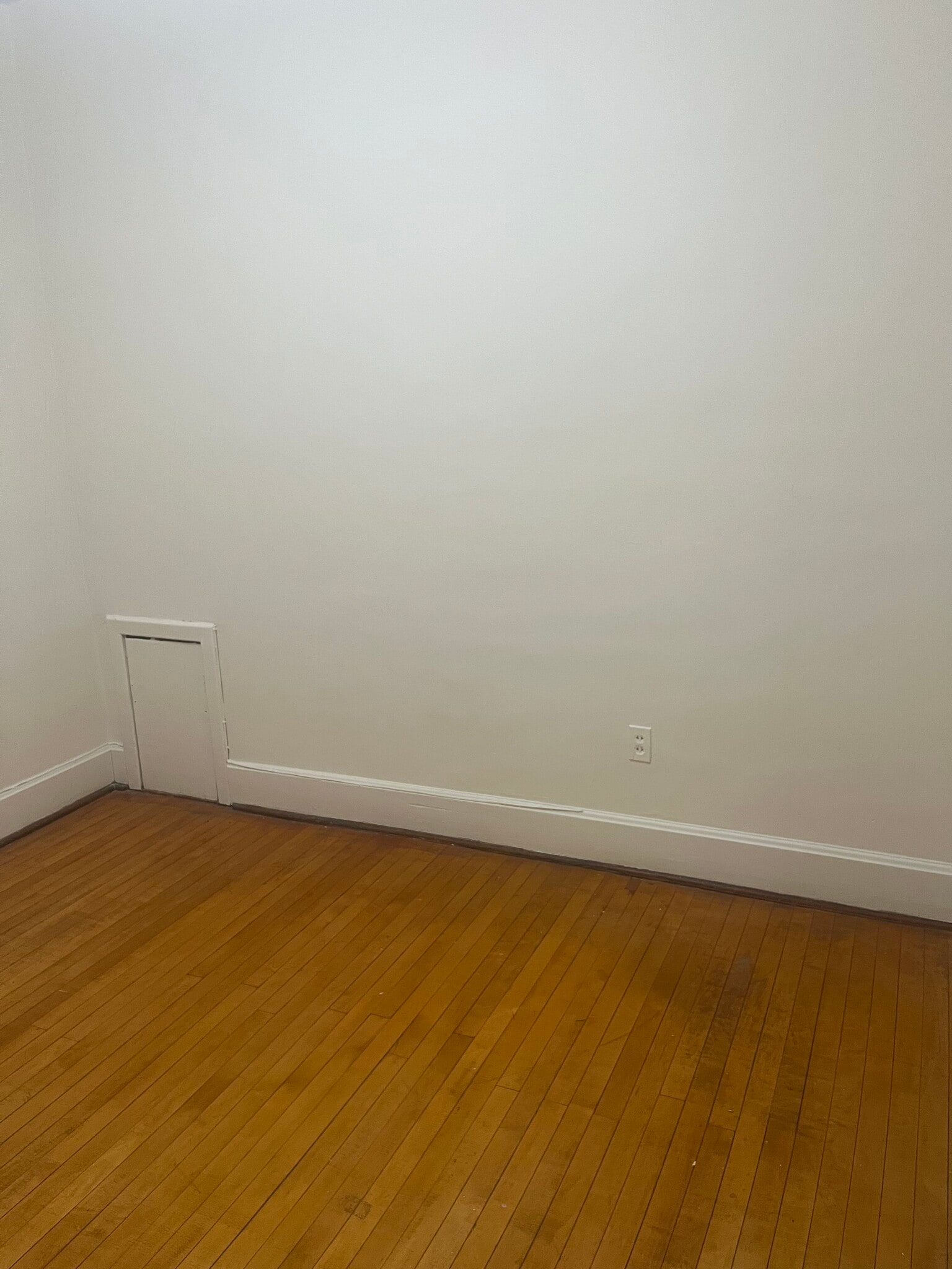 Building Photo - 2345 W 24th Pl