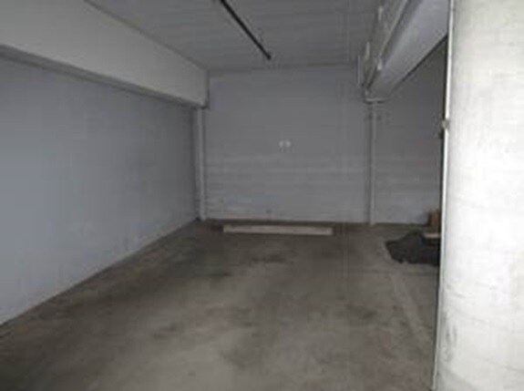 Secure parking spot - 1991 Alder St