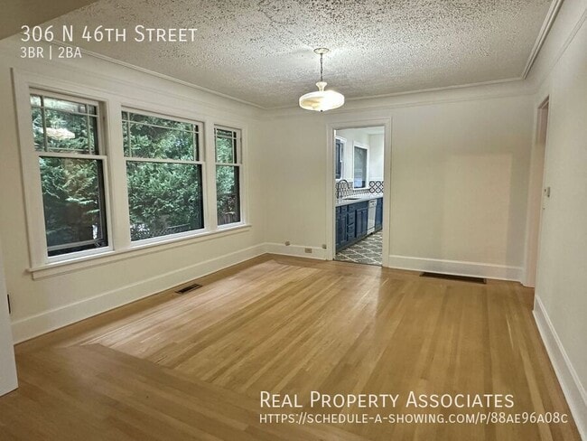 Building Photo - 306 N 46th St