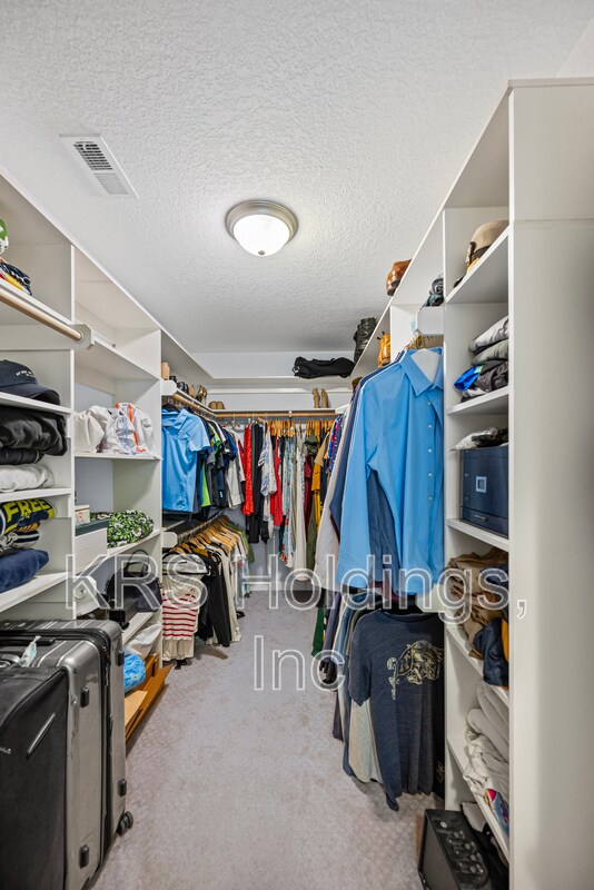 Building Photo - 9553 14th Bay St