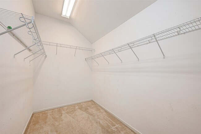 Building Photo - 6923 Grants Hollow Ln