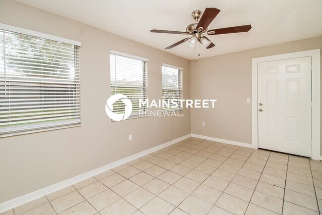 Building Photo - 3 Bedroom Pet-Friendly Home in Kissimmee, ...