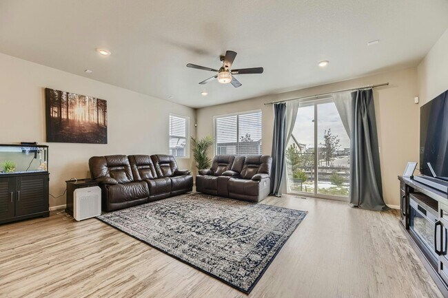 Building Photo - 13528 Tree Sparrow Ln