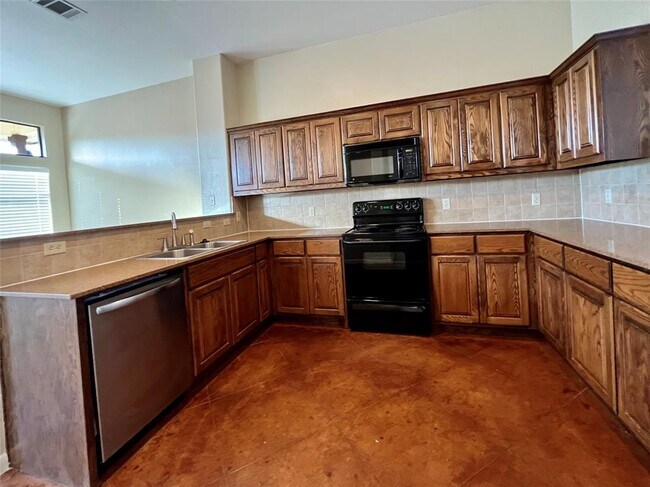 Building Photo - 2406 Indian Creek Rd