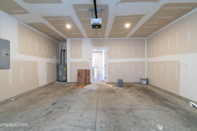 Building Photo - 173 Ashe Ave