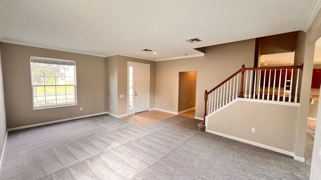 Building Photo - Spacious 4-Bedroom Home in HOA Community with Fantastic Amenities!