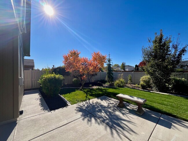 Building Photo - 120 S Voyage Ave