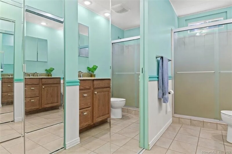 Building Photo - 8 Indian Field Rd