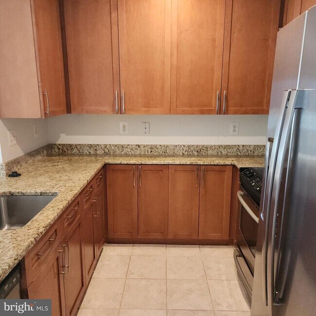 Building Photo - 4101 Albemarle St NW