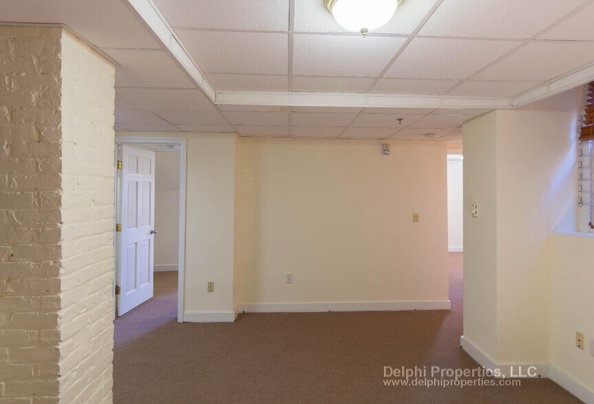 Building Photo - 1616 Massachusetts Ave