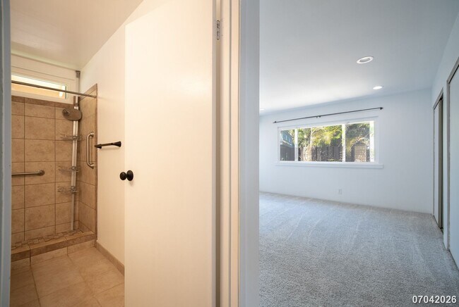 Building Photo - $4500.00 4bd/2ba Single Family Home in Upper Makakilo
