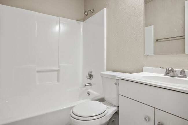 Building Photo - Charming 3-Bedroom Home in North Austin!