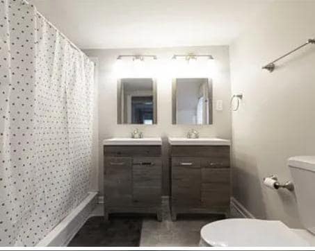 Building Photo - 63 Murray St