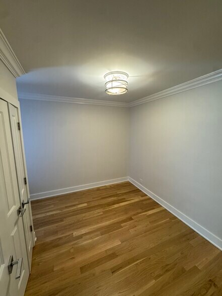 Building Photo - 259 Mamaroneck Ave