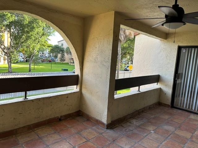 Building Photo - 8860 SW 123rd Ct