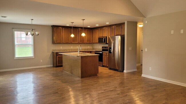Building Photo - 3115 Explorer Dr