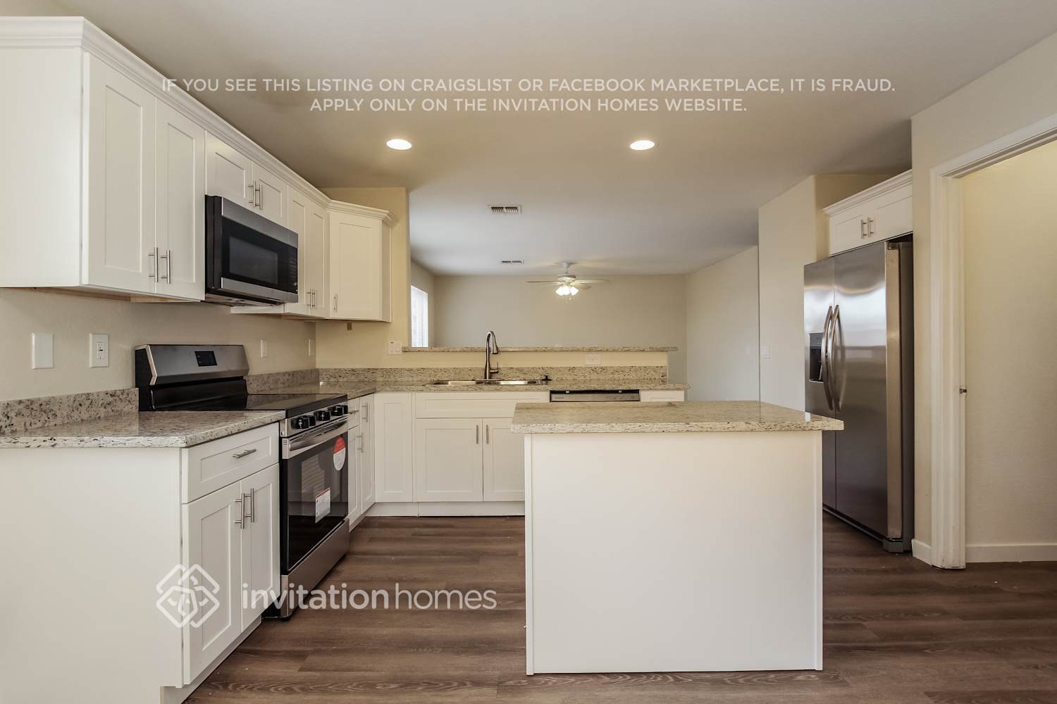 Building Photo - 11232 W College Dr