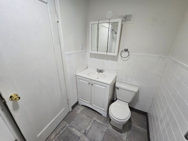 Building Photo - 1501 McDonald St