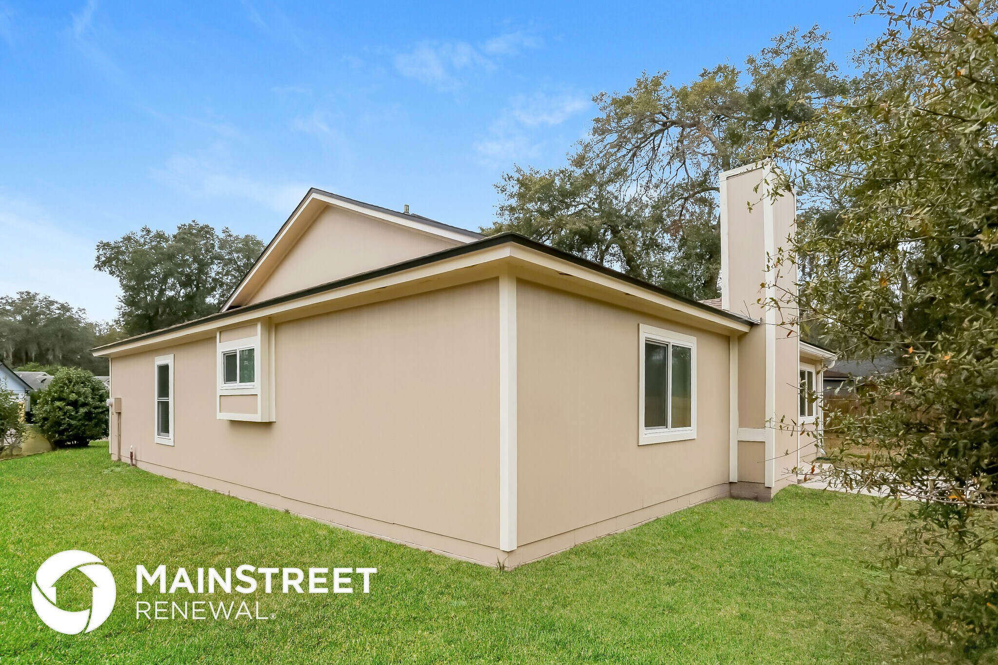 Building Photo - 10805 Naples Ct S