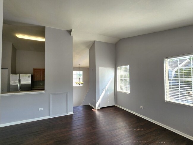 Building Photo - 2023 Silverstone Dr