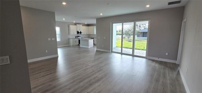 Building Photo - 203 Wright Dr