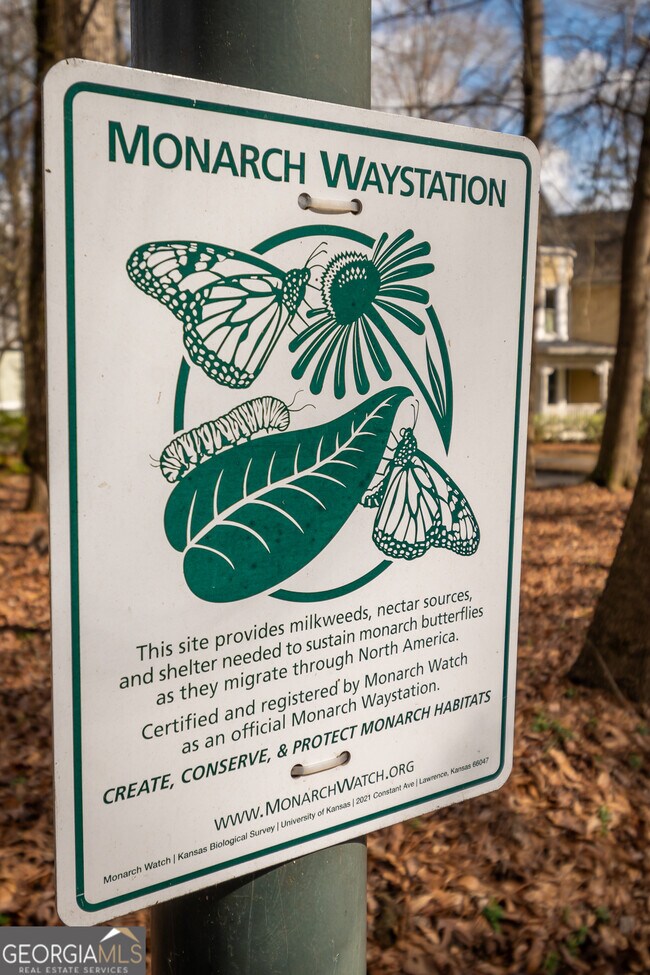 Building Photo - 83 Charter Oak Dr