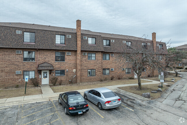 Alternate Image - Century Point Apartments