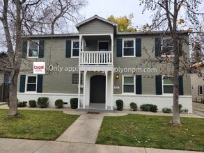 Building Photo - 936-940sa