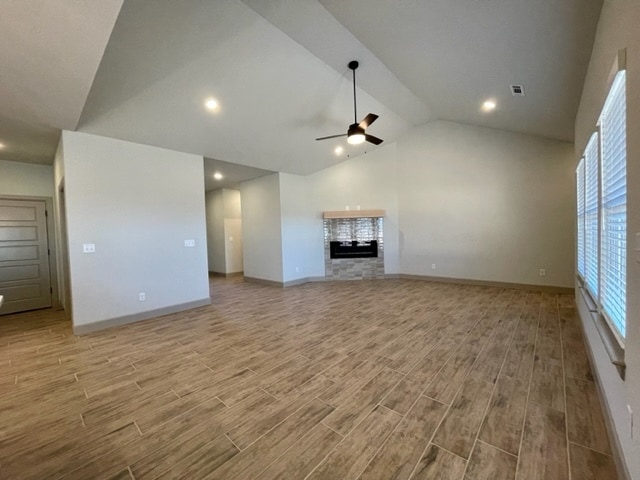 Building Photo - 912 Cook St