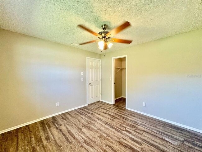 Building Photo - 2414 San Luis Rd