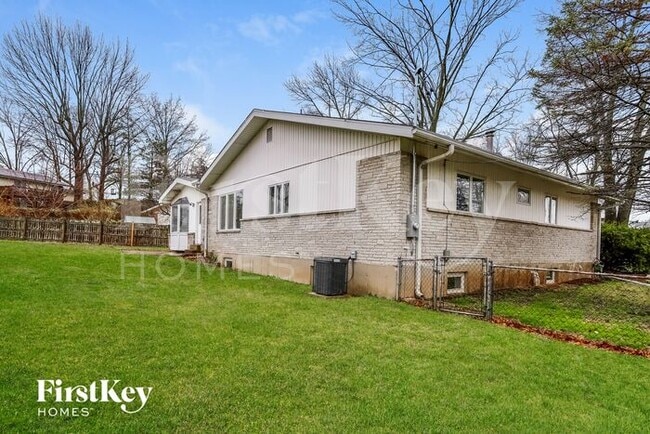 Building Photo - 12431 Betsy Ross Ln