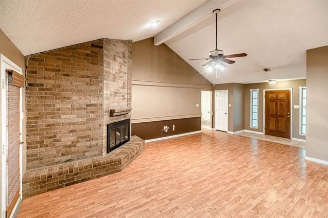 Building Photo - 7022 Escondido Dr