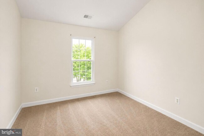 Building Photo - 2218 Mears Ln
