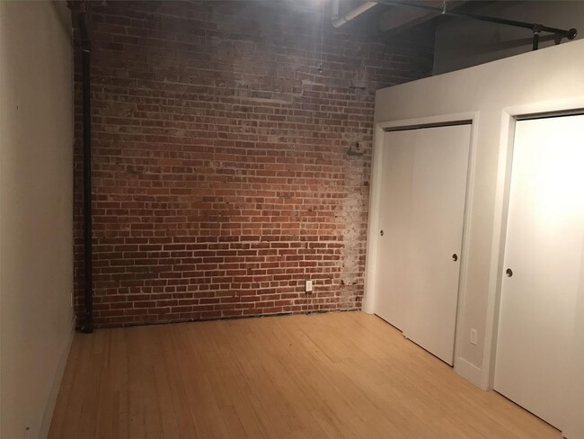 Building Photo - 222 E Main Street - A