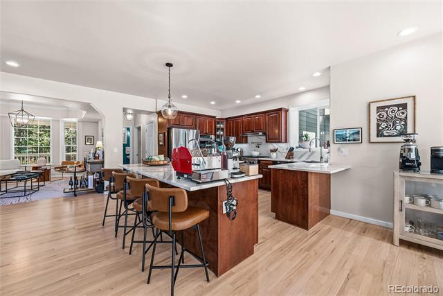 Building Photo - 450 Lariat Loop