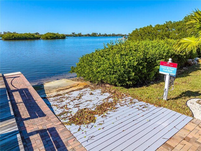 Building Photo - 3929 Waypoint Ave