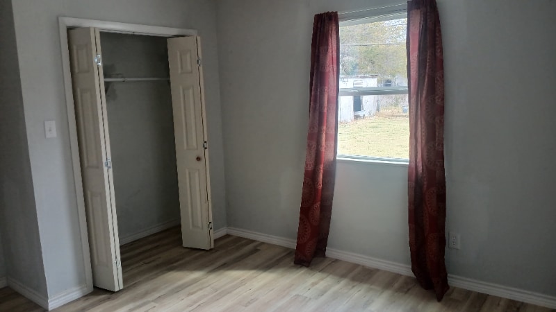 Building Photo - 205 N 21st St