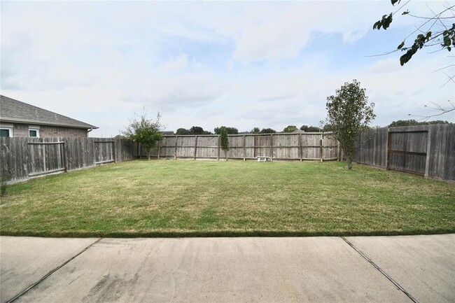 Building Photo - 7209 Wimberly Oaks Ln