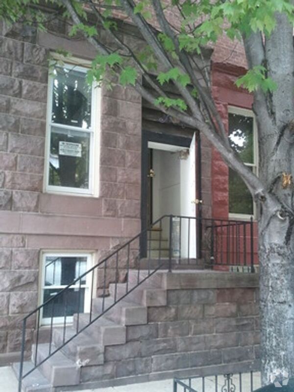 Building Photo - 212 E Biddle St