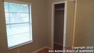 Building Photo - 126 Hillcrest Dr