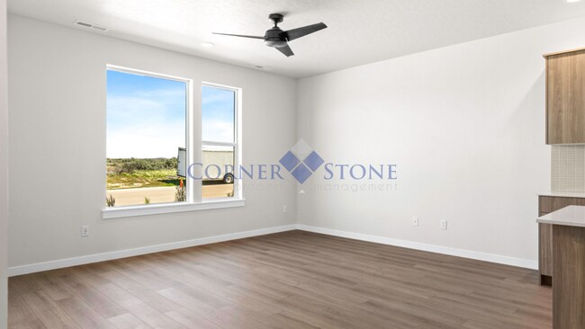 Building Photo - Modern New Construction Home in Boise!