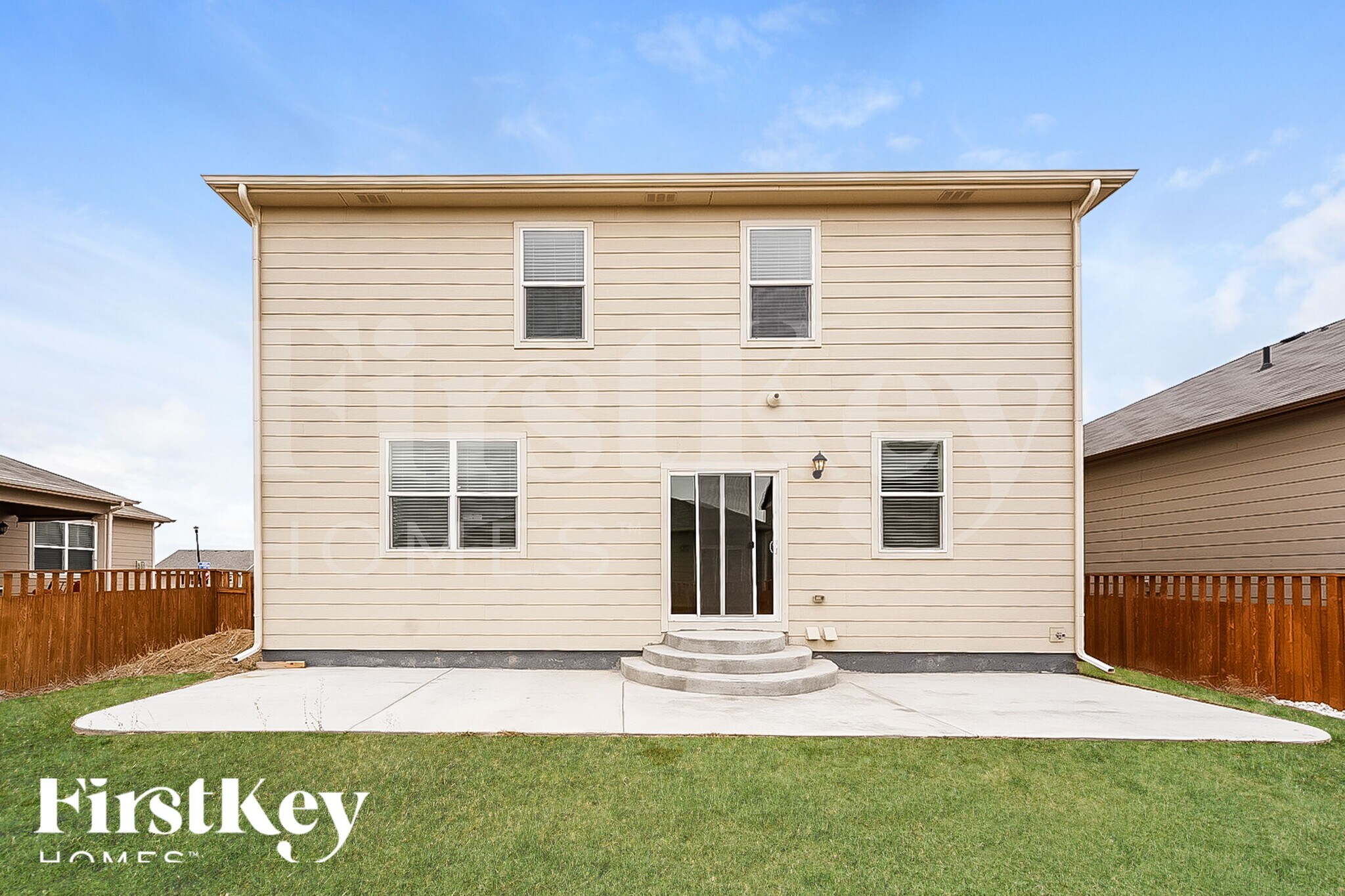 Building Photo - 816 Draw St