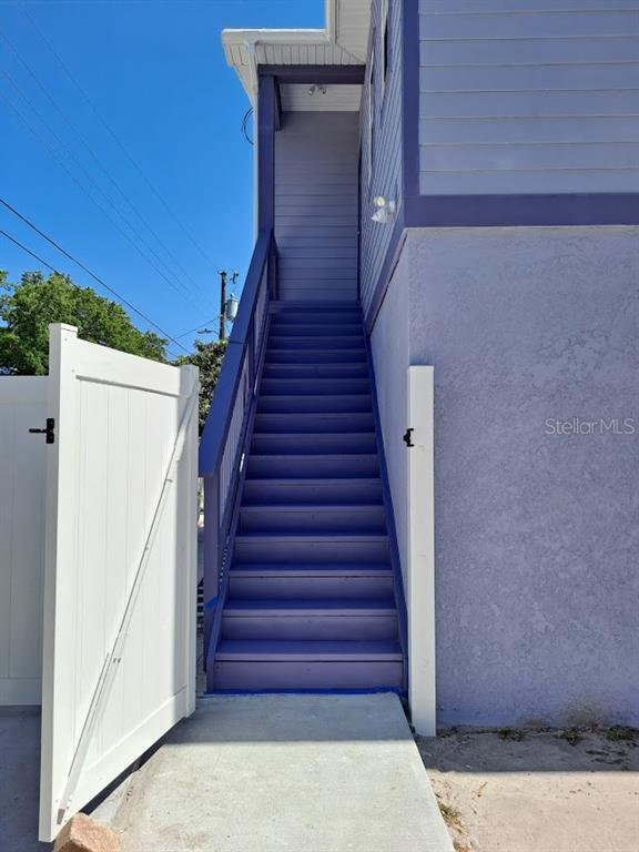 Building Photo - 1025 7th St N